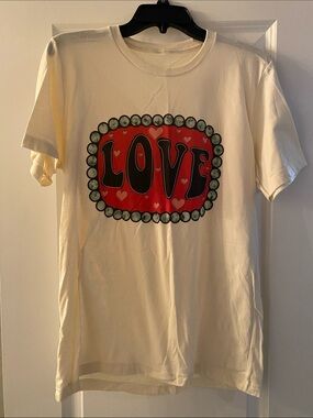 “Love” Graphic Tee (Women’s)